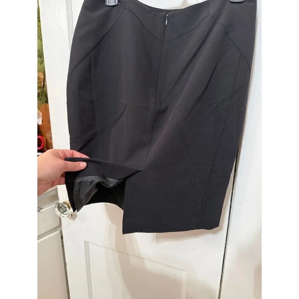 Worthington women’s size 8 black skirt